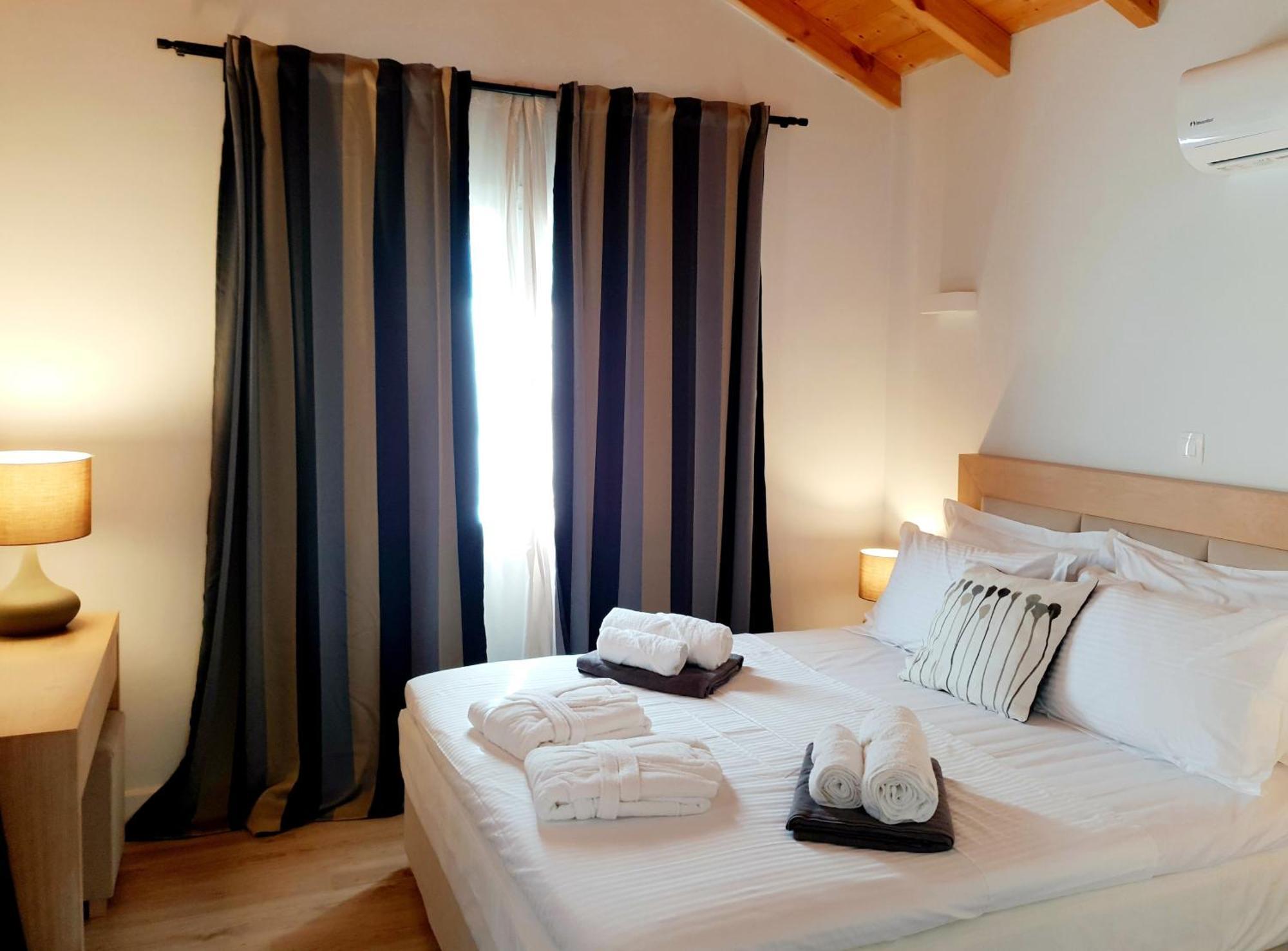 Reiki Villas Erikousa Ereikoussa Экстерьер фото
