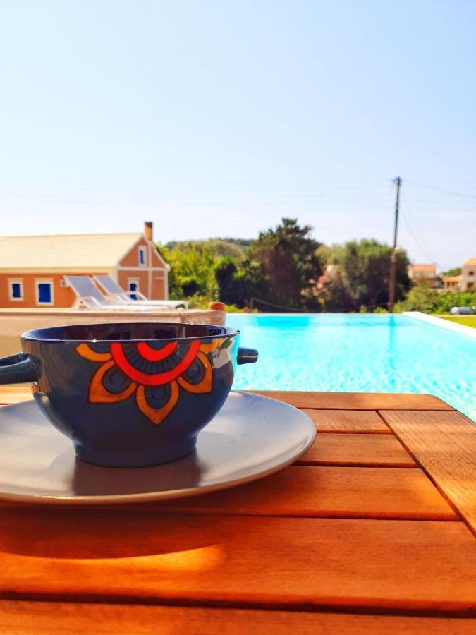 Reiki Villas Erikousa Ereikoussa Экстерьер фото